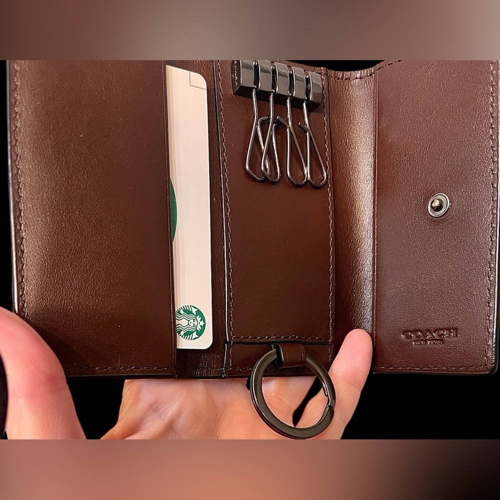 Unisex Coach NWOT Brown Leather Embossed Logo (multi) Key Holder Trifold Case - Picture 5 of 12